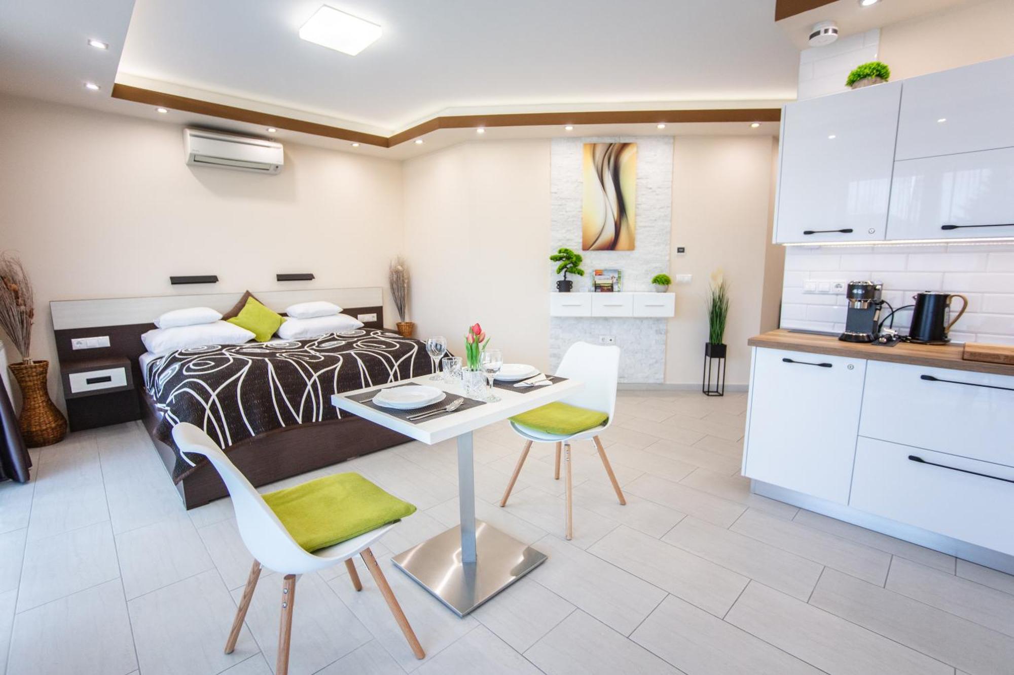Nemeth Apartmanok Sárvár Exterior foto